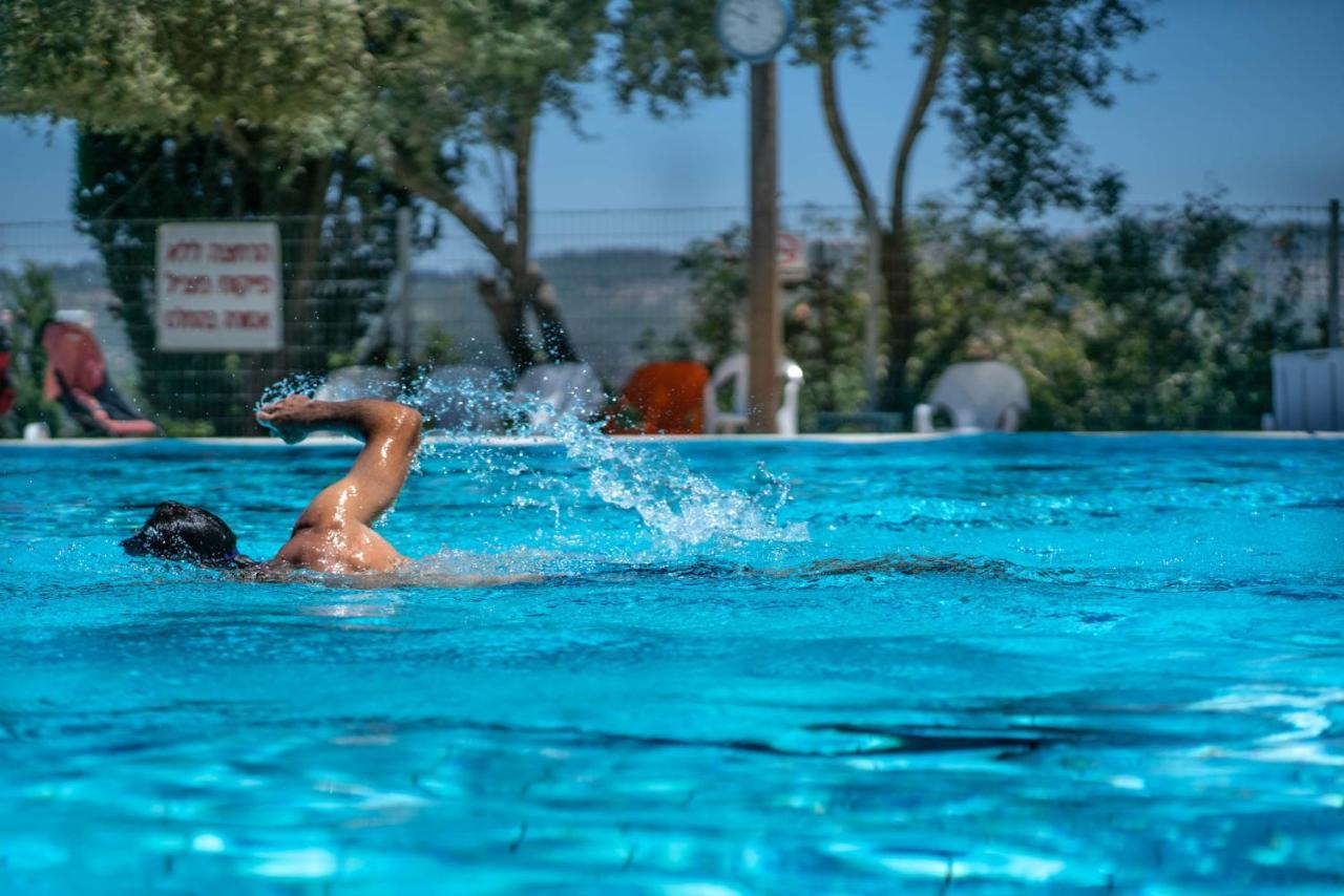 Tzuba Hotel Εξωτερικό φωτογραφία