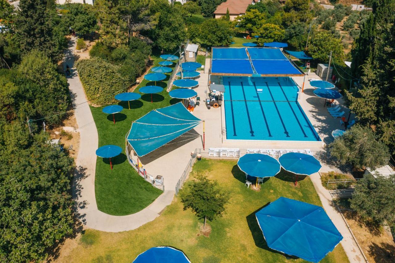 Tzuba Hotel Εξωτερικό φωτογραφία